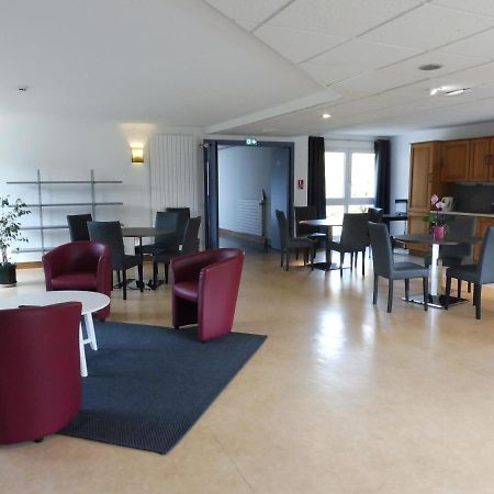 Domaine De Mont-Evray Hotel Nouan-le-Fuzelier Exterior photo